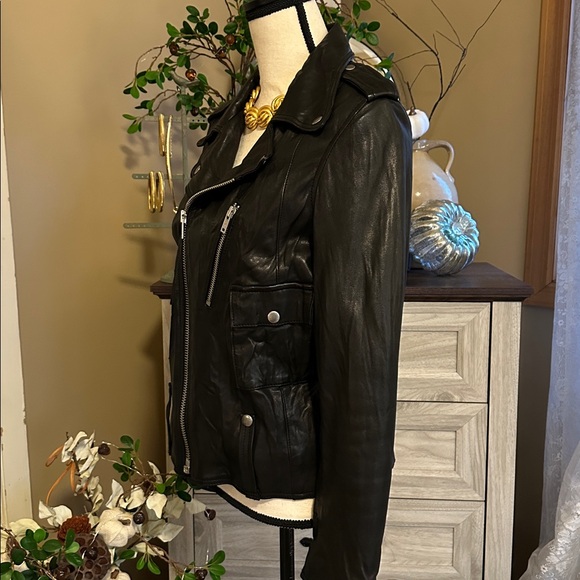 Nili Lotan | Black Leather Biker Jacket - Picture 6 of 14
